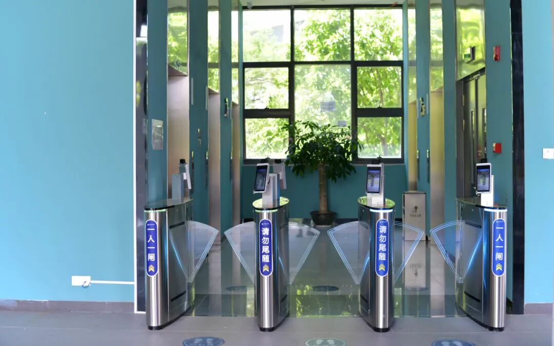 大学宿舍满意度排名揭晓!深大等校宿舍环境大揭秘,你期待哪种?