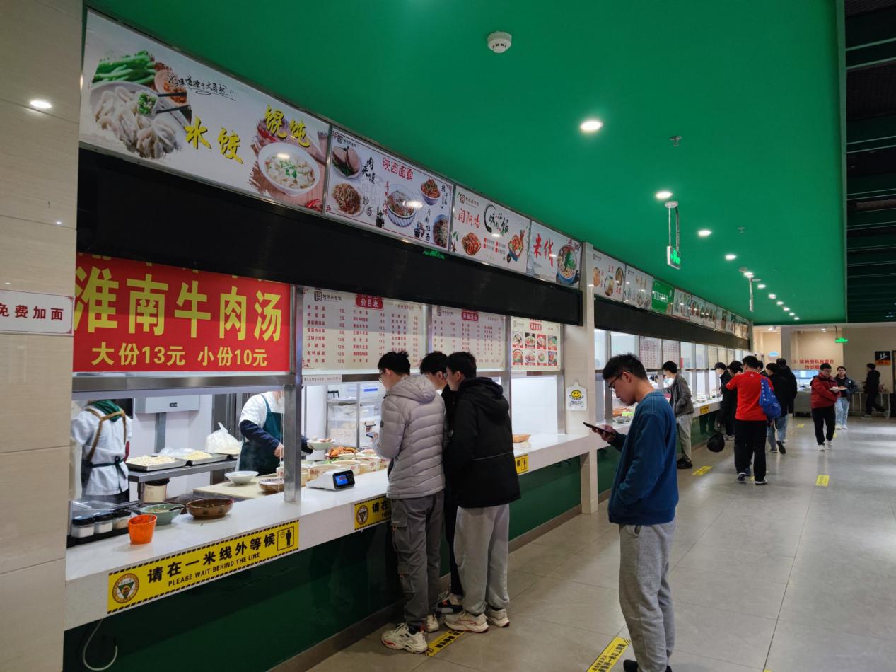 大学食堂档口创业热:靠谱伙伴助你精准选址、专业培训赢盈利