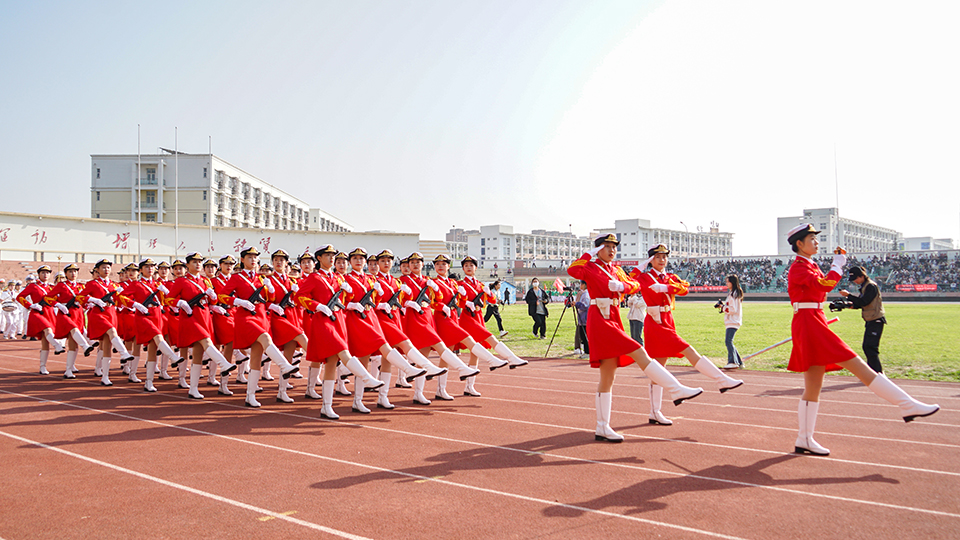 青岛农业大学第四十六届田径运动会开幕式举行,领导致辞