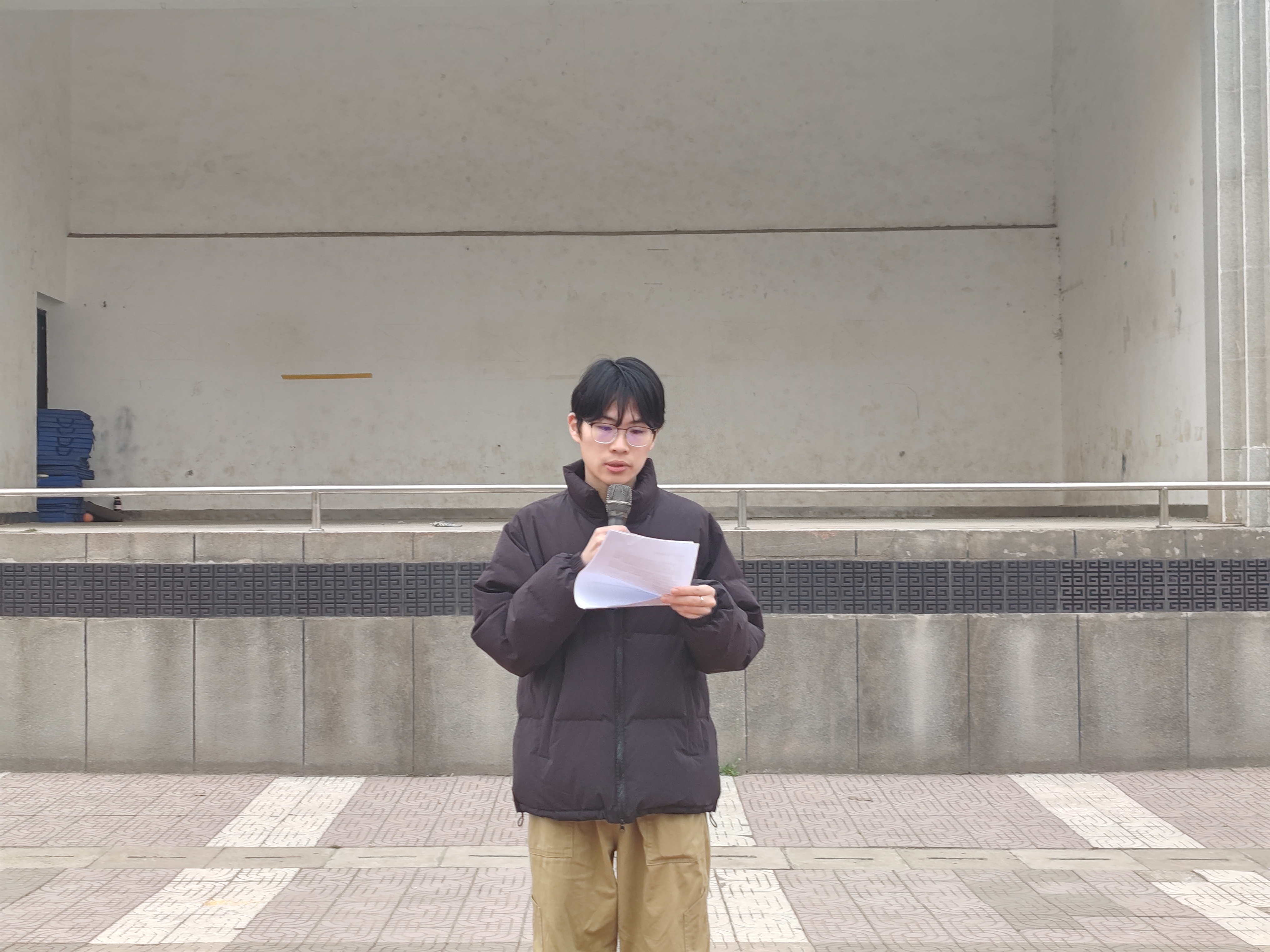 学院2025年春季运动会精彩瞬间,速度与激情的青春盛宴